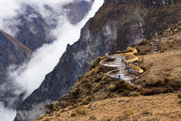 Activités incontournables au complexe loisir pau positive jump